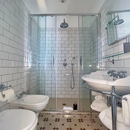 Top Central Suite Lejlighed Capri